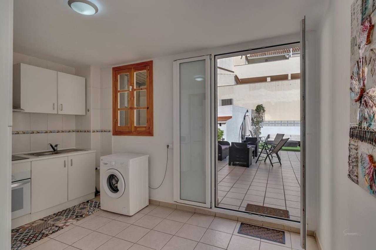 Apartment Terrace & Bbq Experience